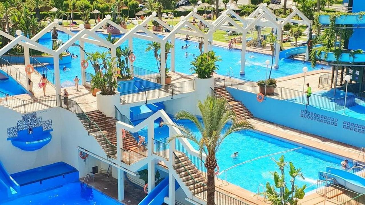 "Vive Benal Beach" Estudio 2501, Vistas Al Mar Y Parque Acuatico Benalmádena Eksteriør billede