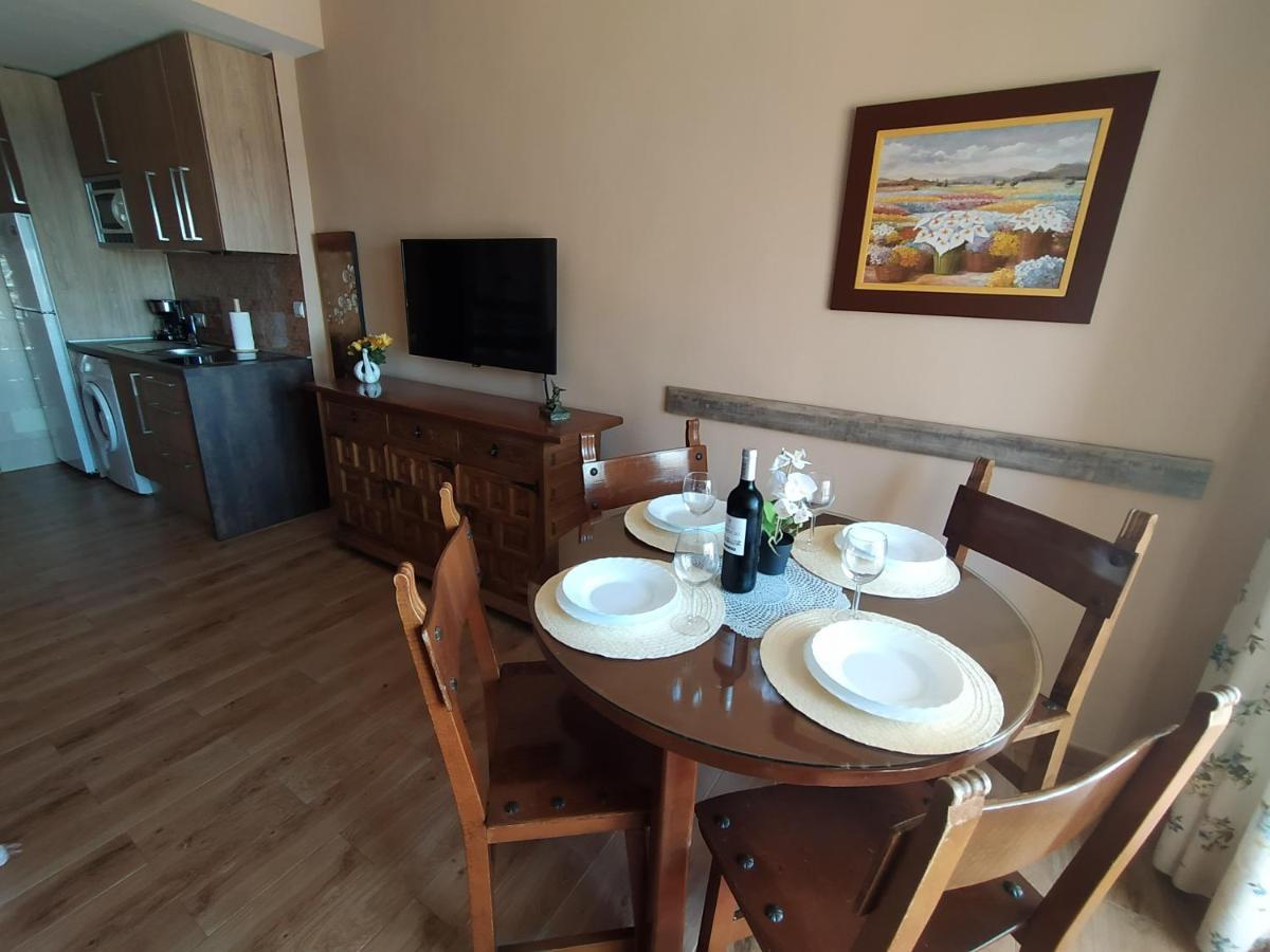 "Vive Benal Beach" Estudio 2501, Vistas Al Mar Y Parque Acuatico Benalmádena Eksteriør billede