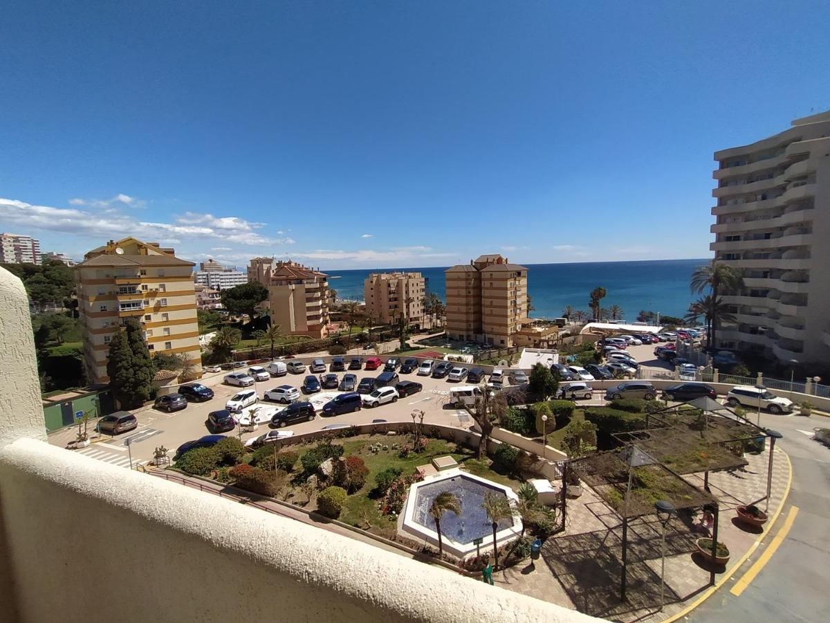 "Vive Benal Beach" Estudio 2501, Vistas Al Mar Y Parque Acuatico Benalmádena Eksteriør billede